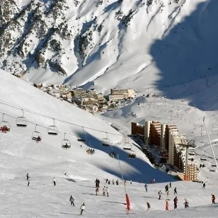 Mongie Tourmalet 105 *